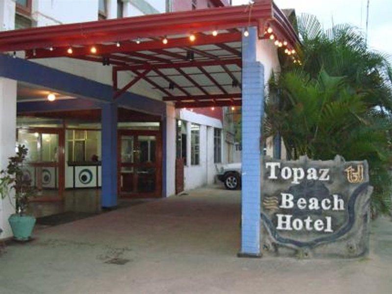 Topaz Beach Hotel Negombo Bagian luar foto